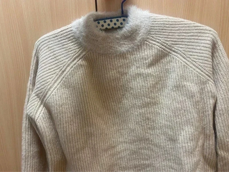 Beige gebreid trui met haar - Sfera Collection (Maat S) – photo 2